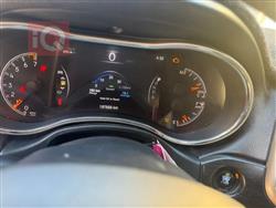 جیپ گراند شیرۆکی